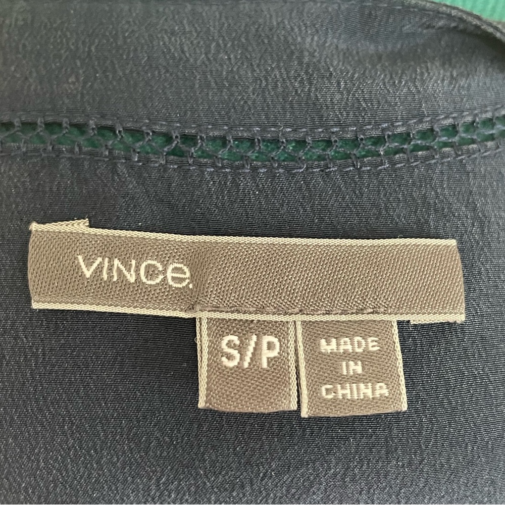 Vince Navy V-Neck Sleeveless Silk Blouse - Picture 6 of 6